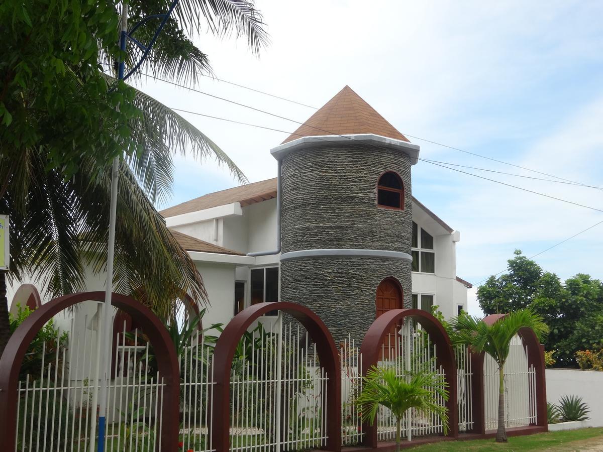 Hotel House Rapunzel Oslob Zewnętrze zdjęcie